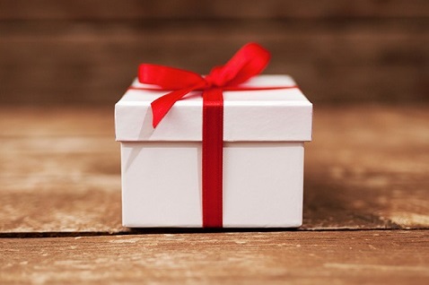Present-wrapped-with-red-bow